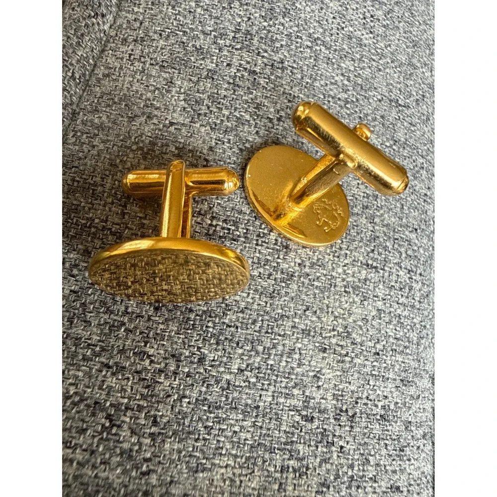 Brooks Brothers Gold Tone Oval Cufflinks with Golden Fleece Logo Toggle Back VTG